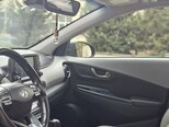 Hyundai Kona-15