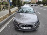 Hyundai Elantra-6