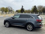 Kia Sorento-14