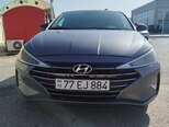 Hyundai Elantra-1
