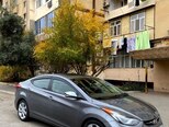 Hyundai Elantra-4
