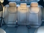 Hyundai Elantra-12