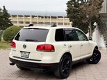 Volkswagen Touareg-6