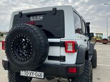 Jeep Wrangler-12