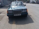 Mercedes 220 E-1