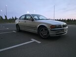 BMW 320-5