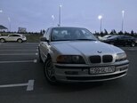 BMW 320-7