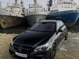 Mercedes E 220-1