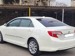 Toyota Camry-6