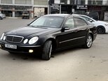 Mercedes E 220-10