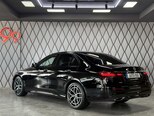 Mercedes E 200-4