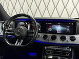 Mercedes E 200-11