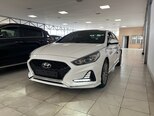 Hyundai Sonata-1