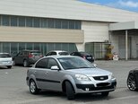Kia Rio-4