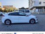 Hyundai IONIQ-13