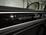 Volkswagen Touareg-7