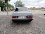 Mercedes 190-2