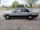 Mercedes 190-10
