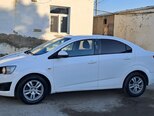 Chevrolet Aveo-10