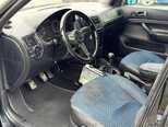 Volkswagen Golf-5