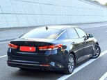 Kia Optima-4