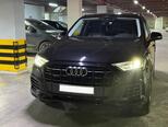 Audi Q7-1