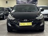 Hyundai Elantra-11