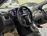 Hyundai Elantra-13