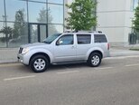 Nissan Pathfinder-5