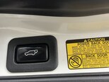 Lexus LX 570-15
