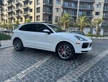Porsche Cayenne-13