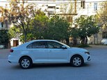 Volkswagen Polo-8