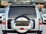 Mitsubishi Pajero-10