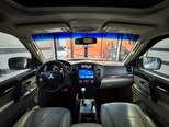 Mitsubishi Pajero-23