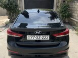 Hyundai Elantra-2