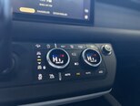 Land Rover Defender-16