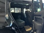 Land Rover Defender-10