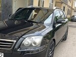 Toyota Avensis-11
