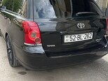 Toyota Avensis-9