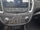Chevrolet Malibu-19
