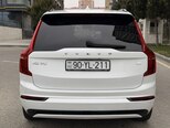 Volvo XC90-10