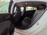 Chevrolet Cruze-9