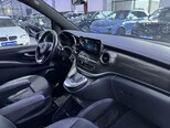 Mercedes EQV 300-10