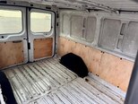 Ford Transit-13
