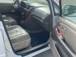 Lexus RX 300-10