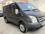 Ford Transit-2