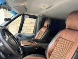 Ford Transit-15