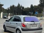 Kia Rio-5