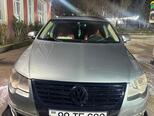 Volkswagen Passat-1
