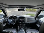 Mitsubishi Pajero-15